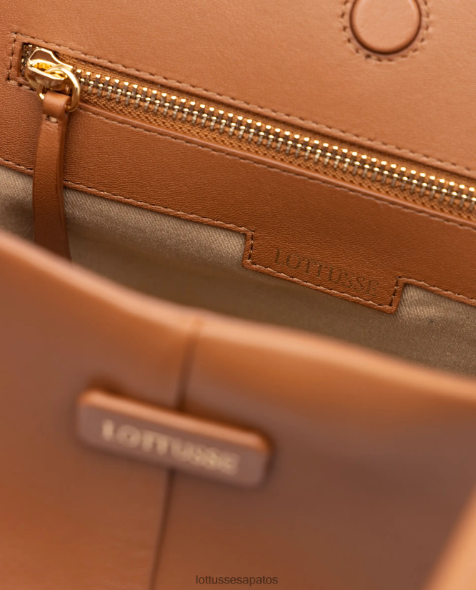 Lottusse mulheres bolsa de ombro macia de cordeiro serena 8TX8R4329 acessórios marrom